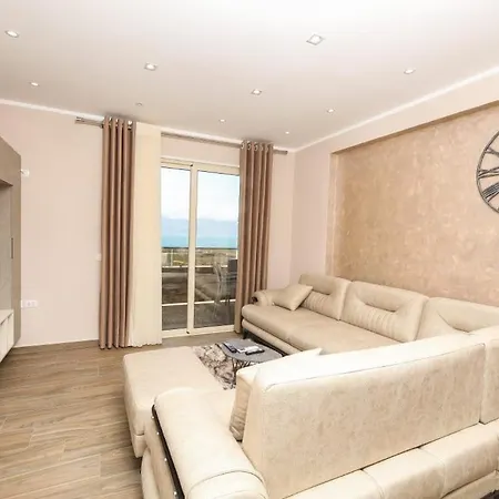 Valbona Apartament's 1 Appartement Vlorë