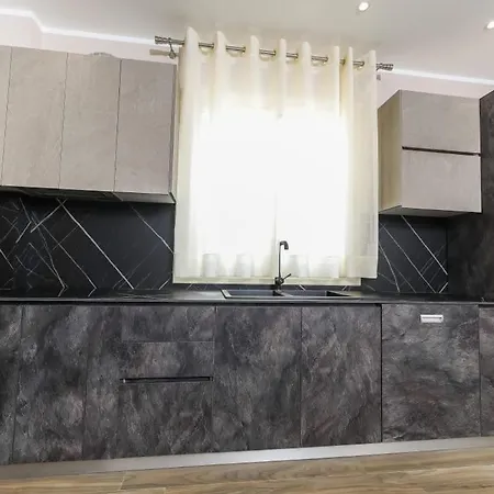 Valbona Apartament's 1 *