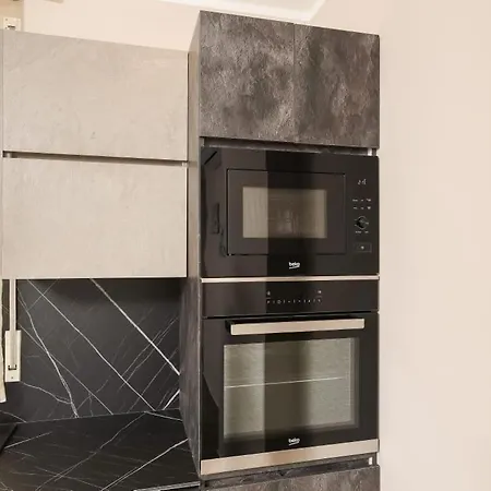 Valbona Apartament's 1 * Vlorë