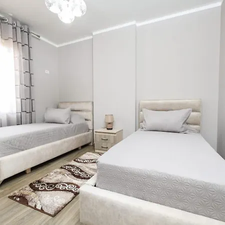 Valbona Apartament's 1 아파트 *