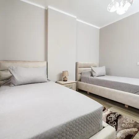 Valbona Apartament's 1 아파트 *