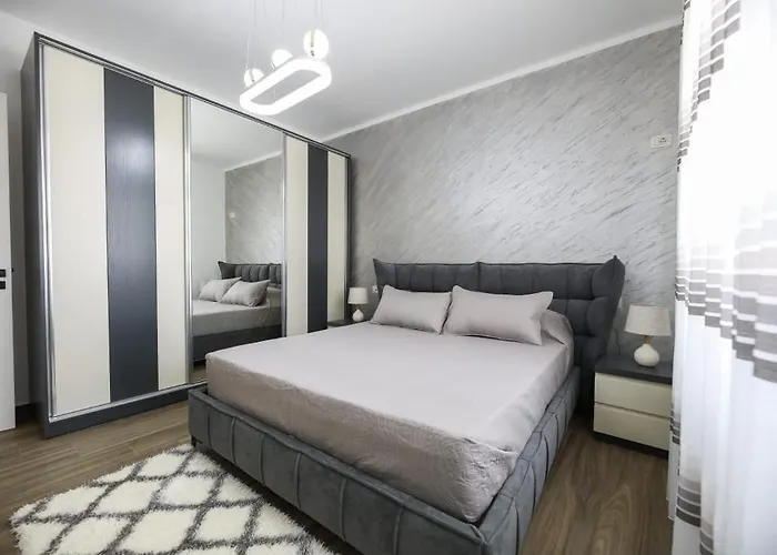 Valbona Apartament's 1 Apartamento *